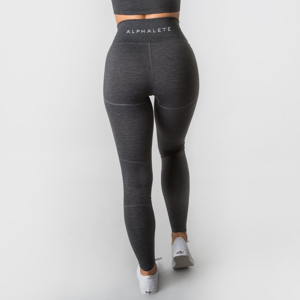 Alphalete Revival Leggings